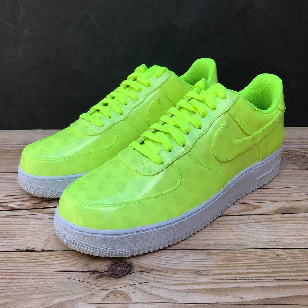 Nike Air Force 1 ‘07 LV8 UV Shoes Volt/White - Picture 12 of 16